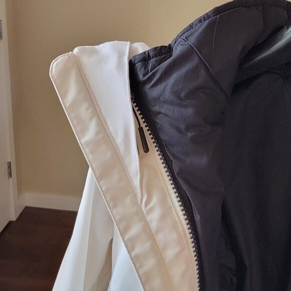 The North Face Women Ski Jacket 3-in-1 - Picture 2 of 11